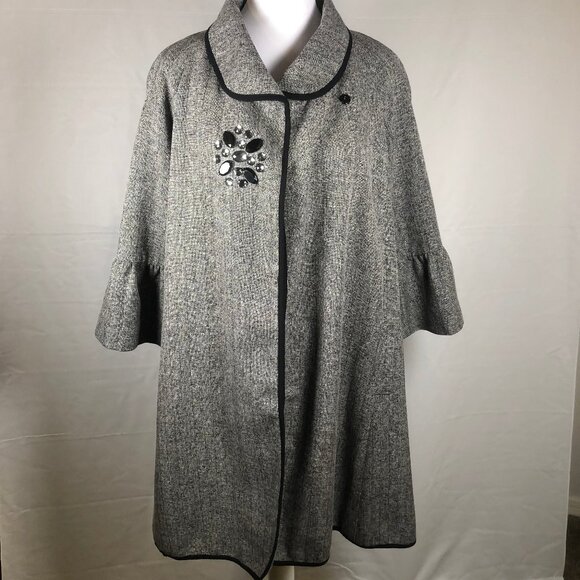 🧥 Early-2000s Newport News Jeweled Herringbone Jacket – Quiet Luxury - Picture 4 of 16